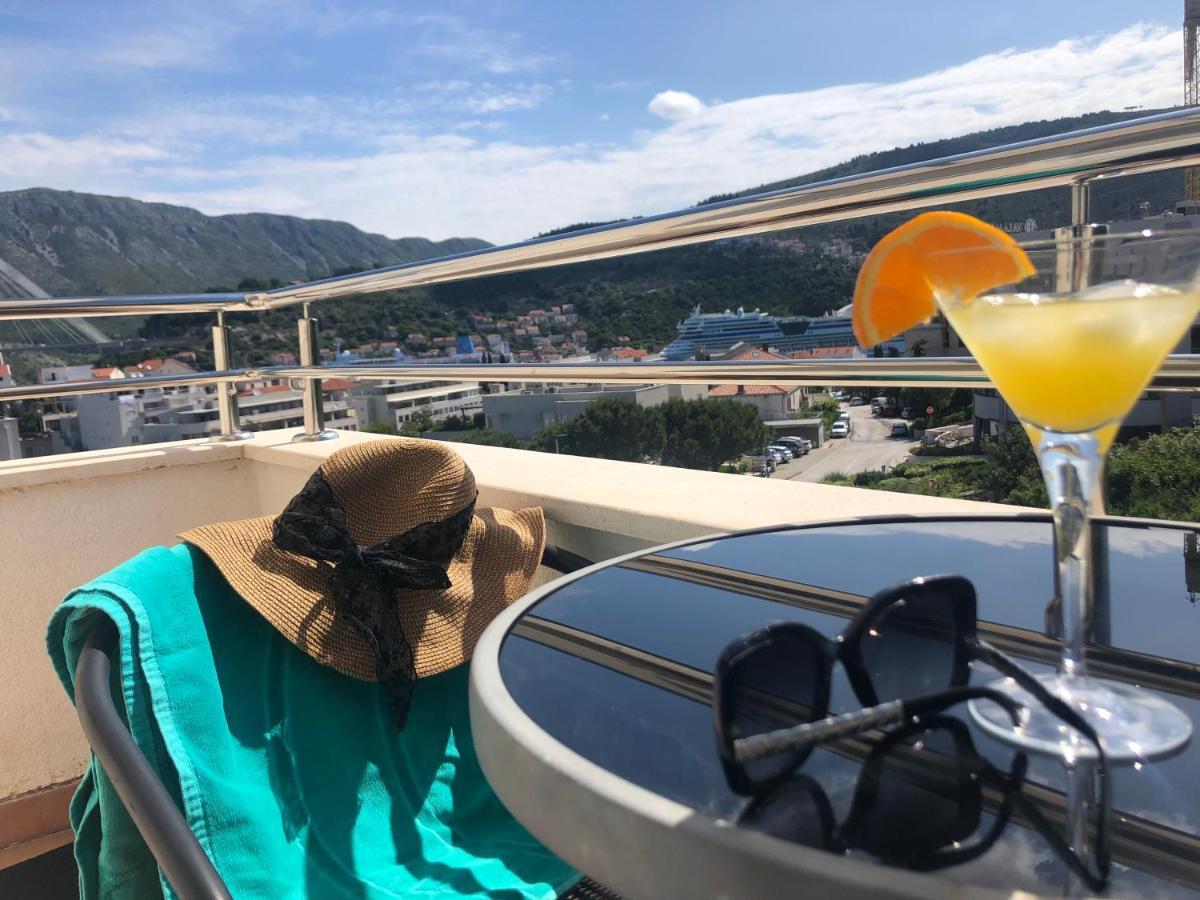 Apartments And Room Adriatic Blue 두브로브니크 외부 사진