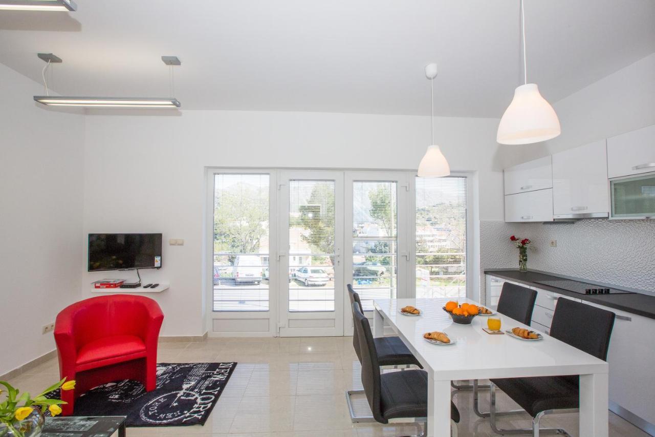 Apartments And Room Adriatic Blue 두브로브니크 외부 사진