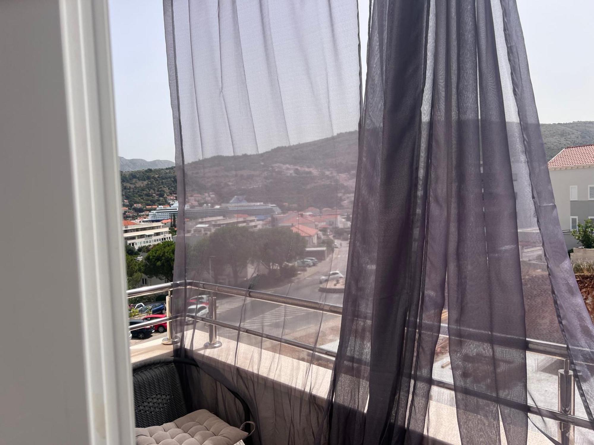 Apartments And Room Adriatic Blue 두브로브니크 외부 사진
